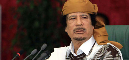 Libya lideri Muammer Kaddafi ülkesinin nükleer ve kimyasal silah üretme hedefinden vazgeçtiğini duyurdu.