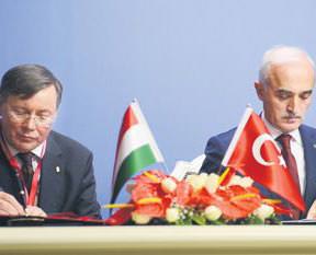 MÜSİAD'a vize kalktı