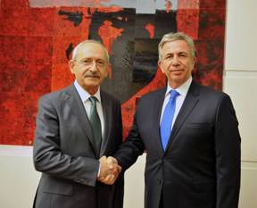 Mansur Yavaş CHP'ye koştu