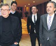 Tulun ve Şen pazarlıkta!