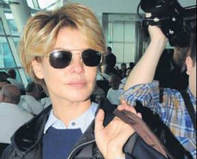 'Kıyafetinde sakınca yok'