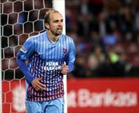 Adrian geri dönüyor