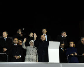 Başbakan'a coşkulu karşılama