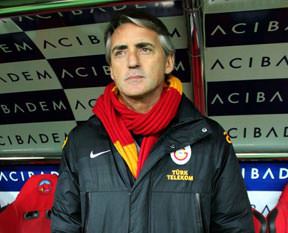 Mancini: Umarım birkaç oyuncu alırız