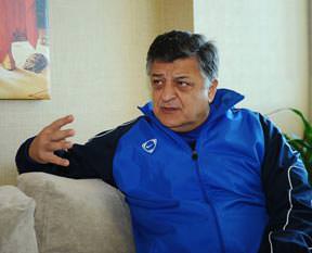 Vural zirveye kaptırdı!