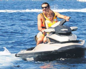 Babasını Burak'tı