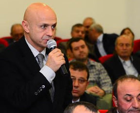 CHP’lilerin cami alanı rahatsızlığı