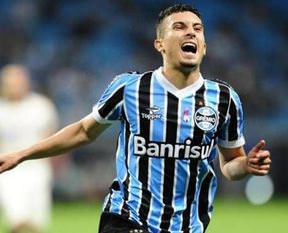 Alex Telles'te mutlu son!
