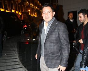 Annesinin vakfına yardım