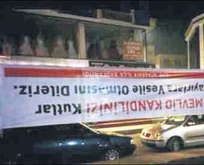 CHP Mevlit Kandili'ni ters afişle kutladı