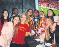 Kupa zaferini kutladılar