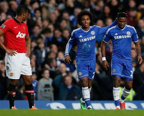 Samuel Eto'o Şeytan taşladı!