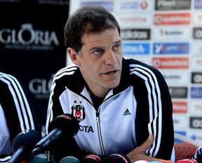 Slaven Bilic'in sözleşmesi uzayacak