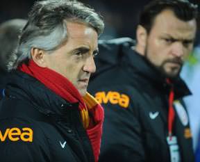 Beşiktaşlılar Cimbom'u üzüyor!