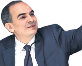 Üreten Türkiye'ye darbe