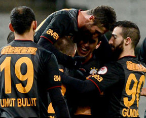 Cimbom farklı kazandı!