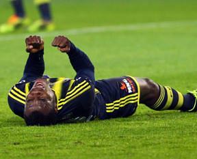 Emenike'nin daha erken dönmesi zor