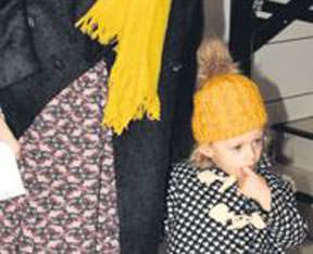 Sare utangaç çıktı