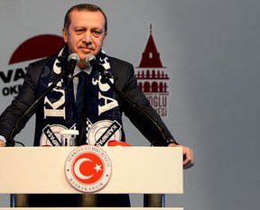 "AK Parti'ye bazı tuzluklar sızmış"