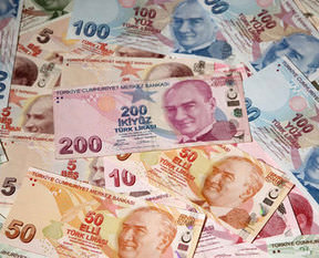 Maliye'den ikramiye aldı
