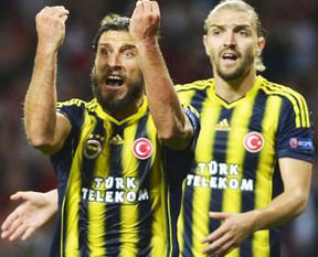 Fenerbahçe'ye iki şok birden!