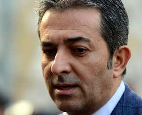 Cemaat'e bir tokat da Beki'den!