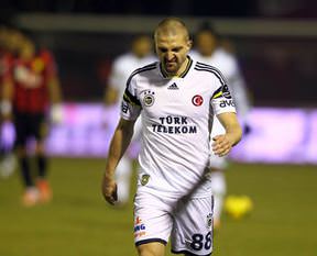 İngilizlere göre Caner Liverpool'da!