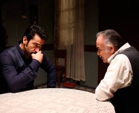 Nazif’in kalemi kırıldı