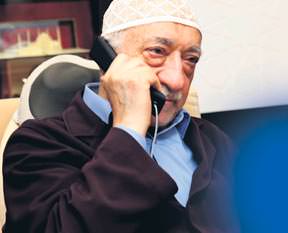 Yazan yöneten Fethullah Gülen