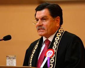 Ana muhalefete hukuk dersi