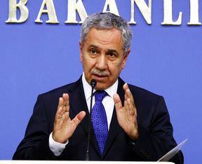 Bülent Arınç'tan önemli açıklamalar