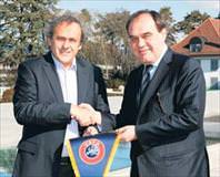 UEFA’ya jet ziyaret!