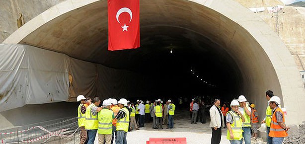 Dev proje yarın açılıyor