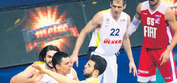 Fener'den kaçış yok