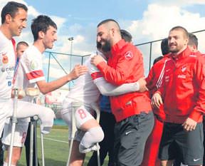 Arda Turan'dan Semih'e gol!