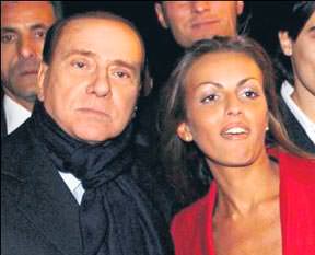 Berlusconi evleniyor