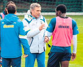 Ersun Yanal'dan zafer şifreleri