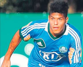 Aslan'ın son keşfi Leandro Moura