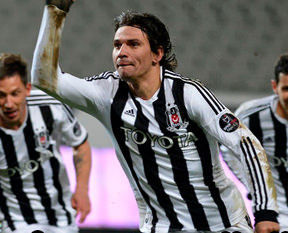 Ersan'dan hayat öpücüğü