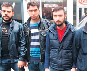 Başbakan'a küfrediyorlardı!