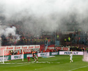 Trabzon ve Beşiktaş'a ceza yağdı!