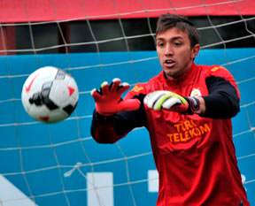 Muslera'dan büyük fedekarlık