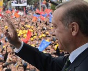 Başbakan Erdoğan:  Beceriksiz CHP