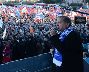 Başbakan Erdoğan: Bu zat Said hocayı tutuklattı