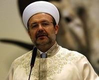 Diyanet, Gülen örgütünün maskesini indirdi