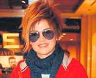 Tarzını değiştirdi