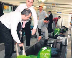 Uçuşlara saat rötarı