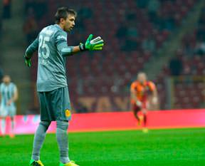 Muslera: Hiçbir yere gitmiyorum