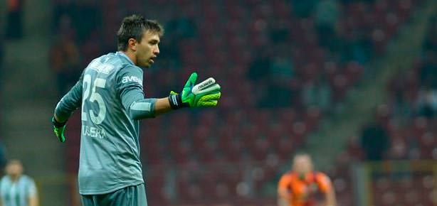 Muslera: Hiçbir yere gitmiyorum