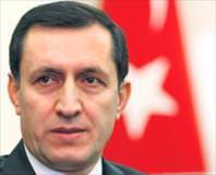 Cübbeli siyaset olmaz